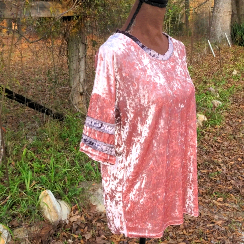 POL Pink Rose & Brown Crushed Velvet Crew Neck Short Sleeve Jersey-Style Top - Picture 3 of 13